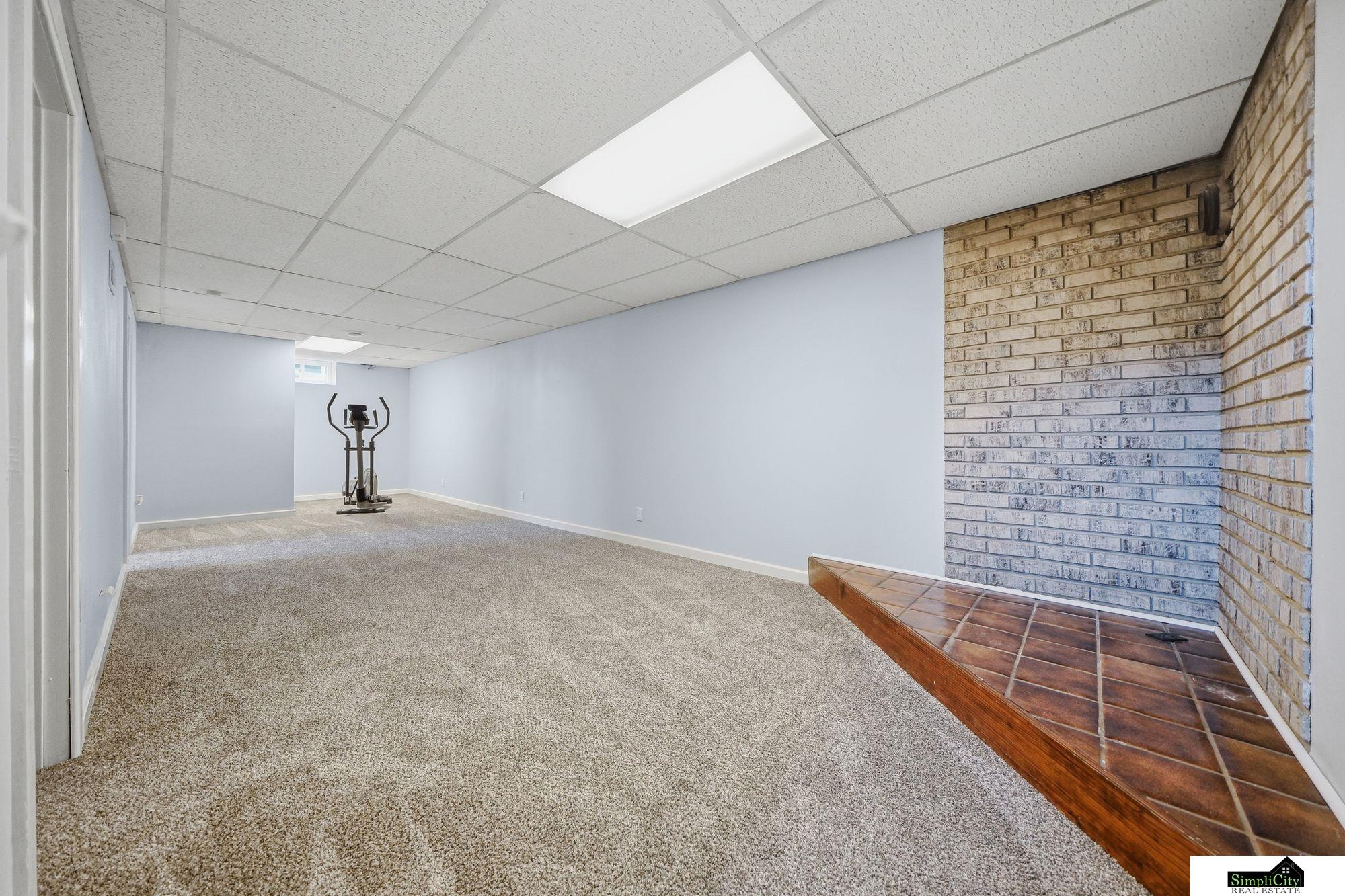 3200 NW 1 Street