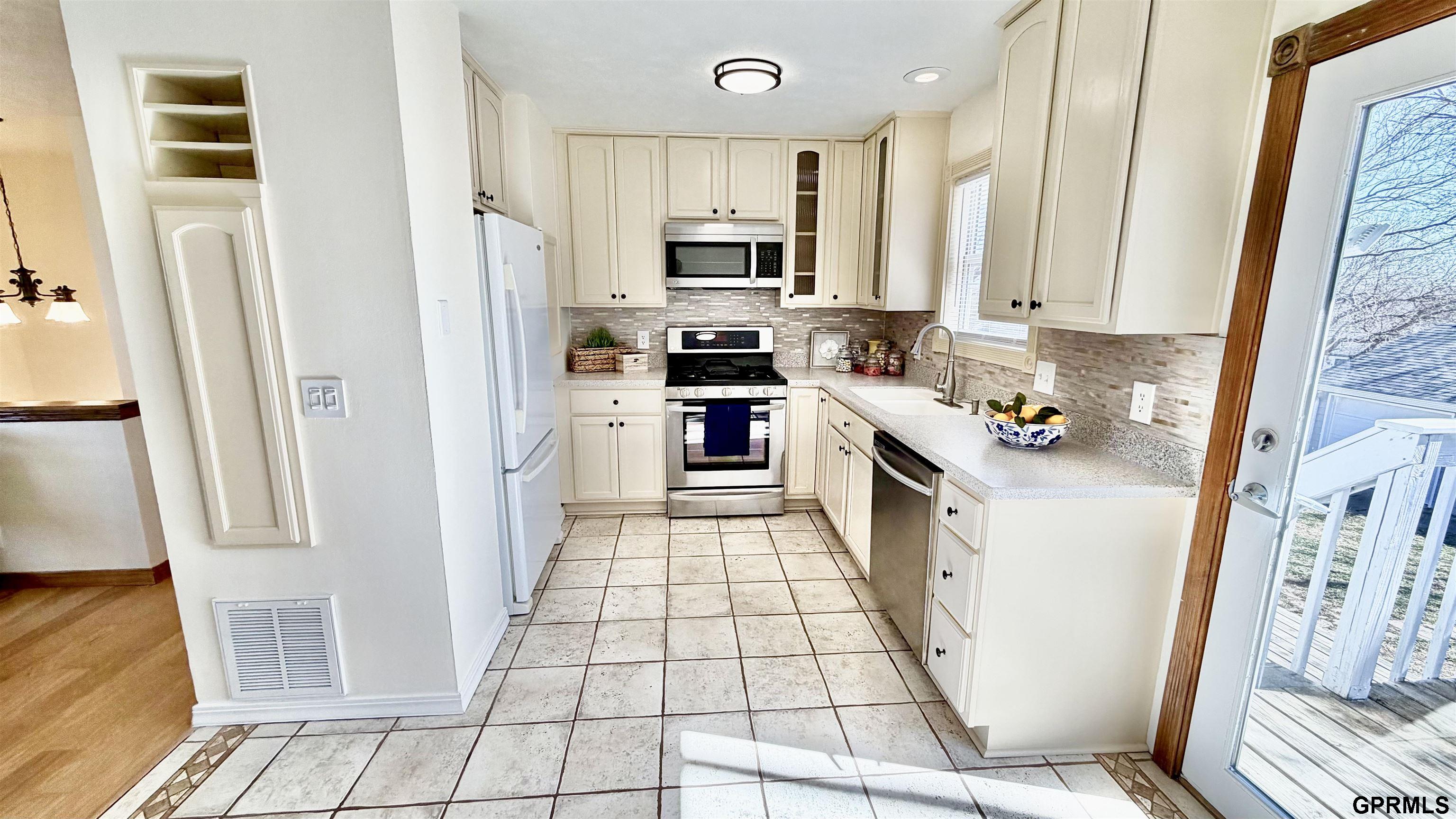 2316 NW 51st Street