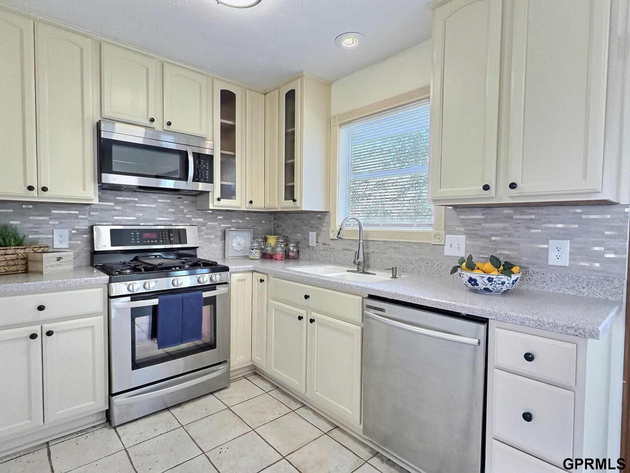 2316 NW 51st Street