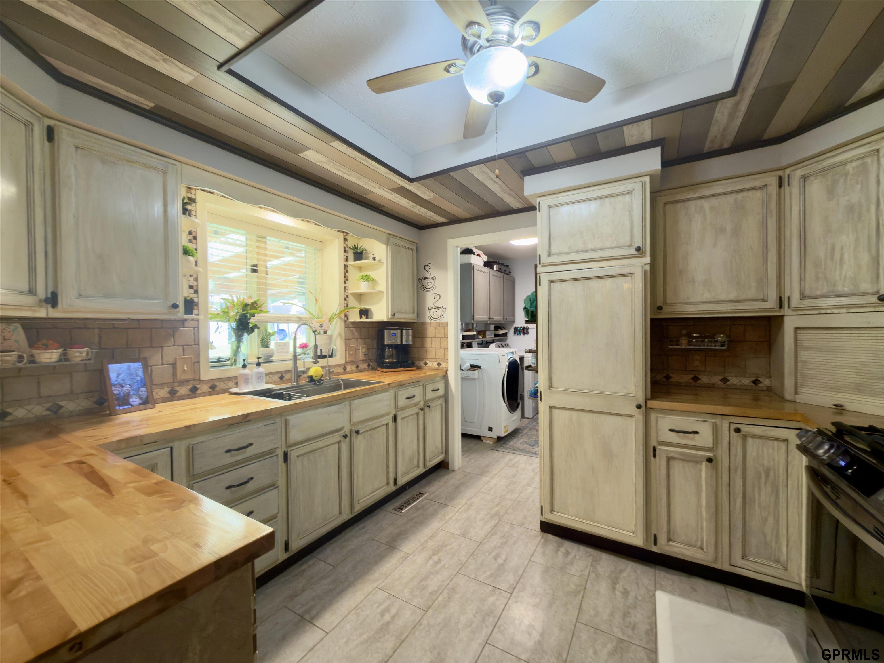1510 Cherrywood Drive