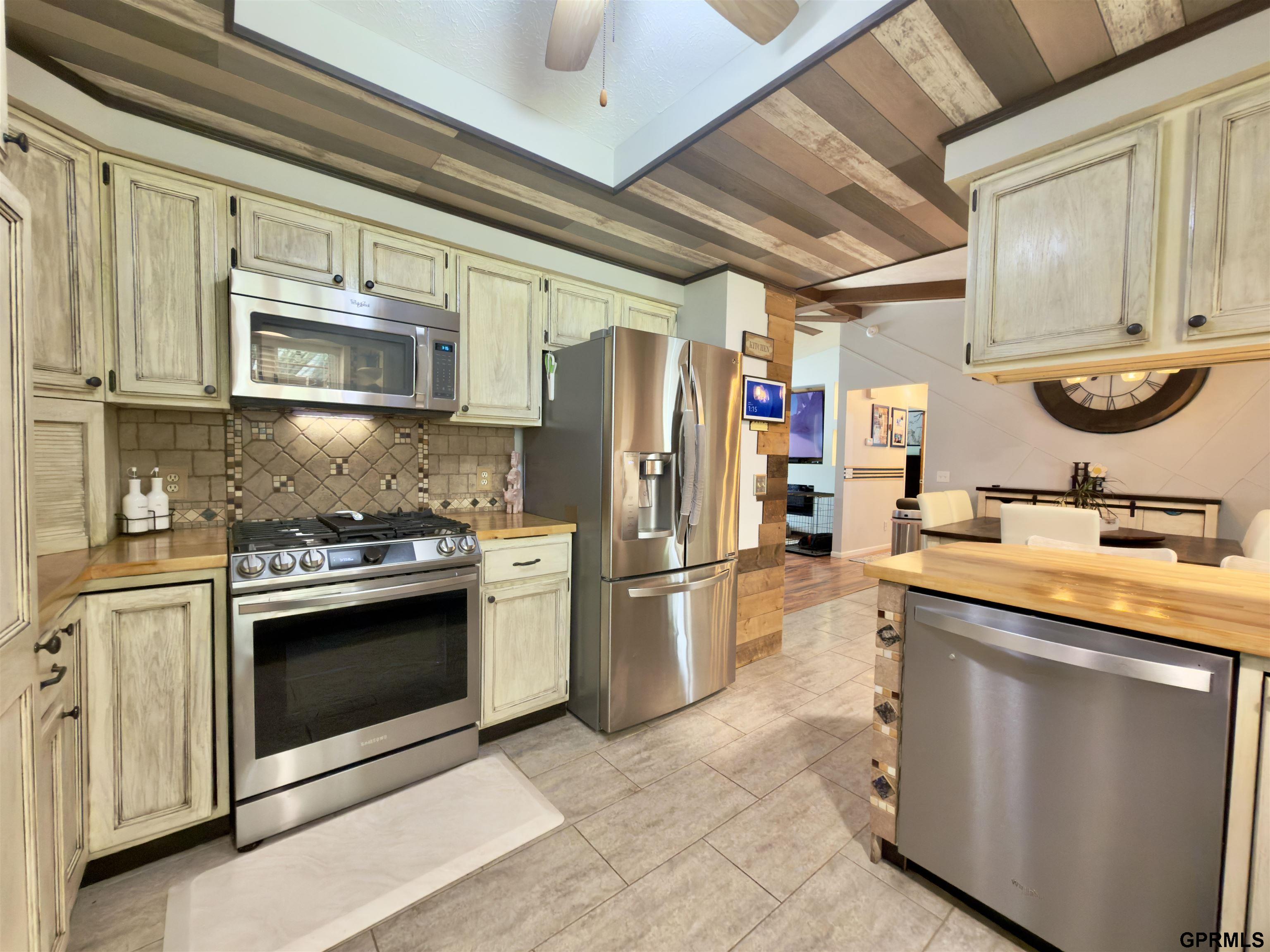 1510 Cherrywood Drive