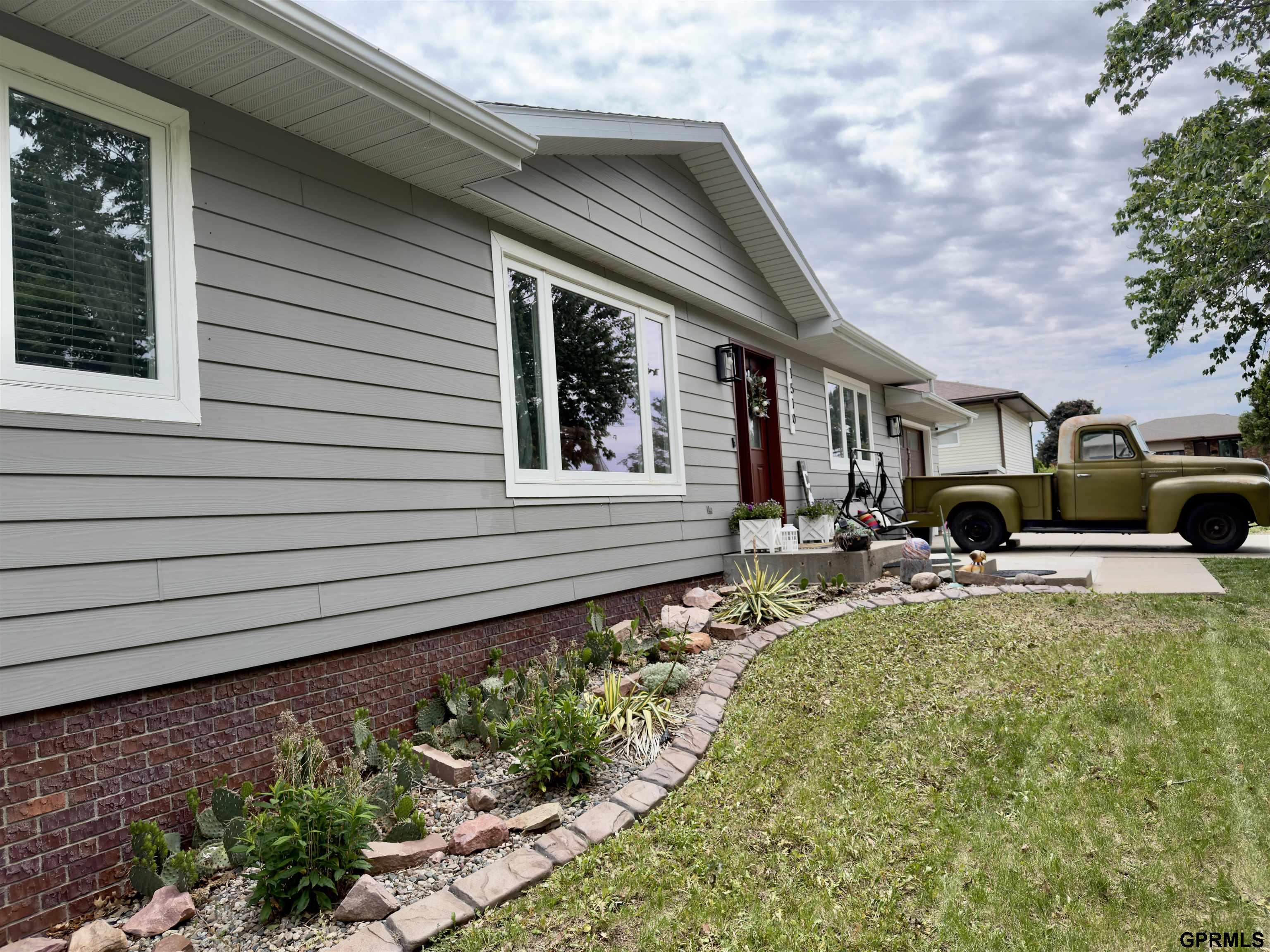 1510 Cherrywood Drive