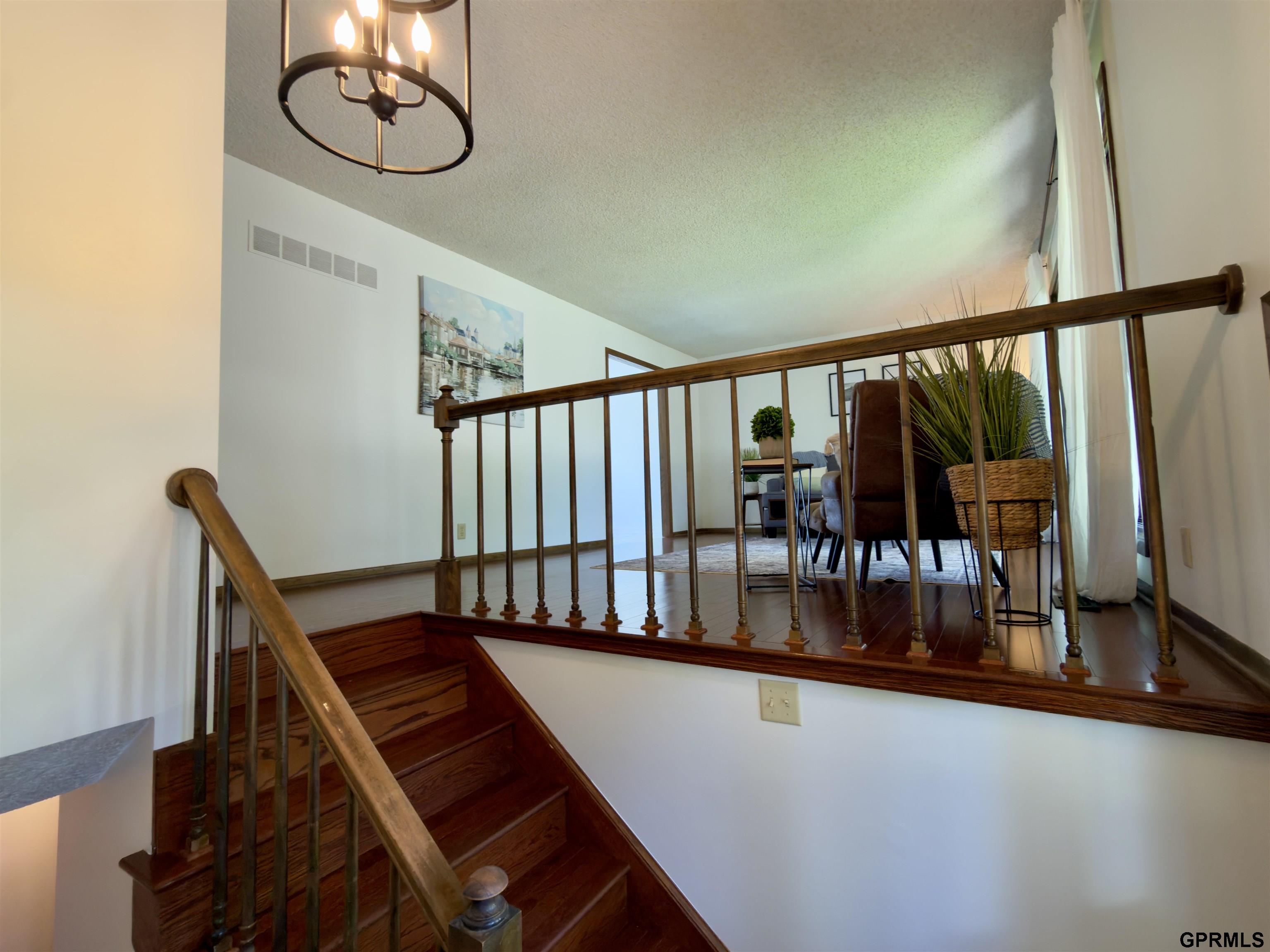 4723 Kirkwood Drive