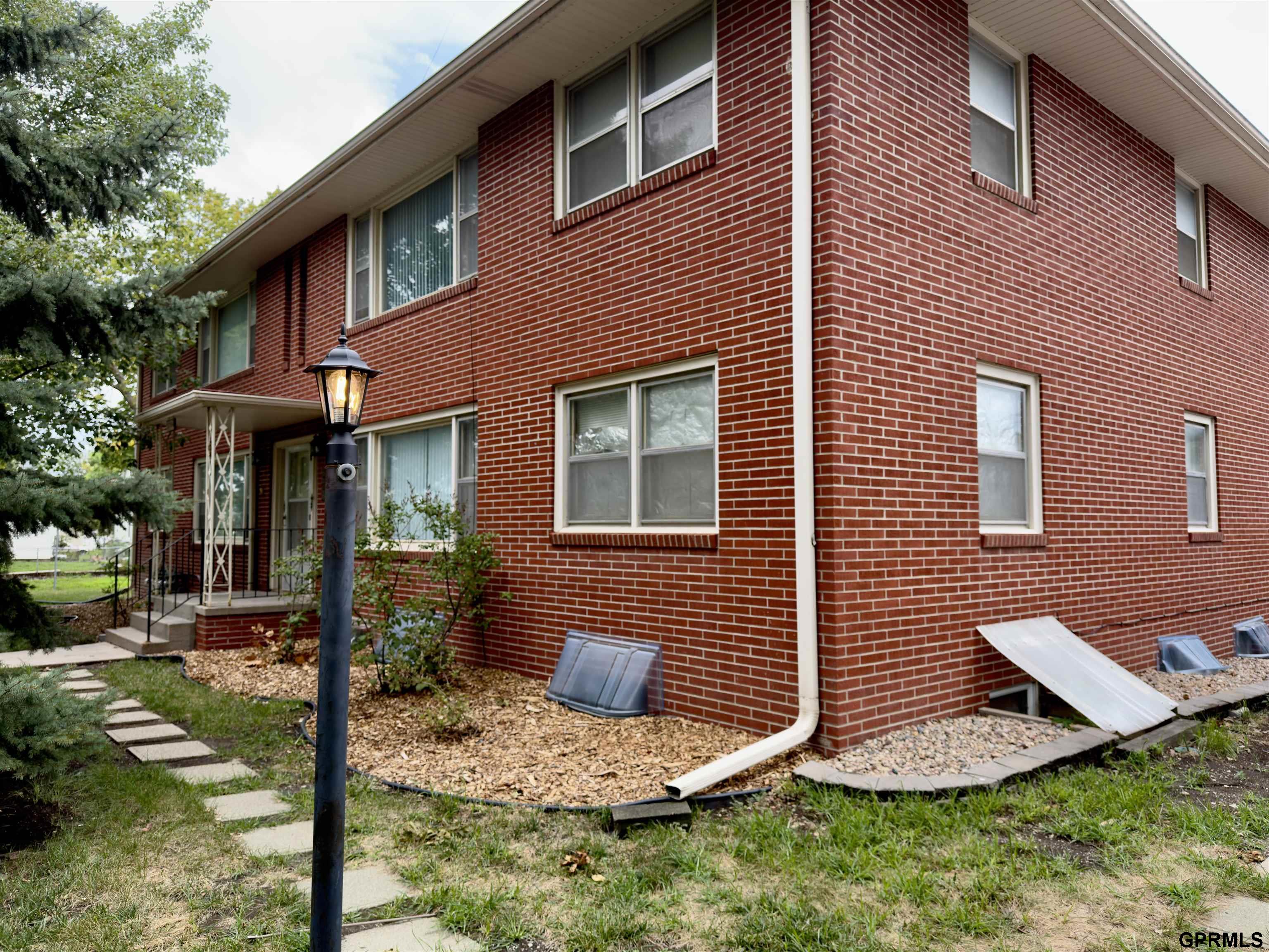 2500 J Street