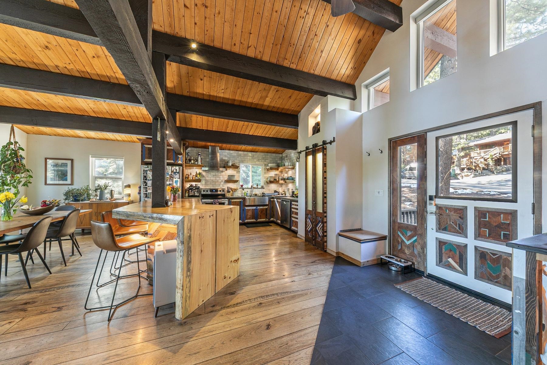 3120 Polaris Road