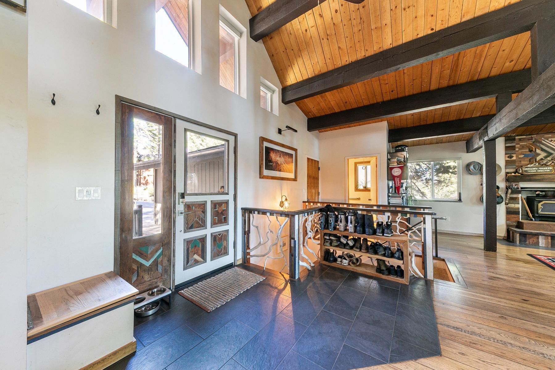 3120 Polaris Road