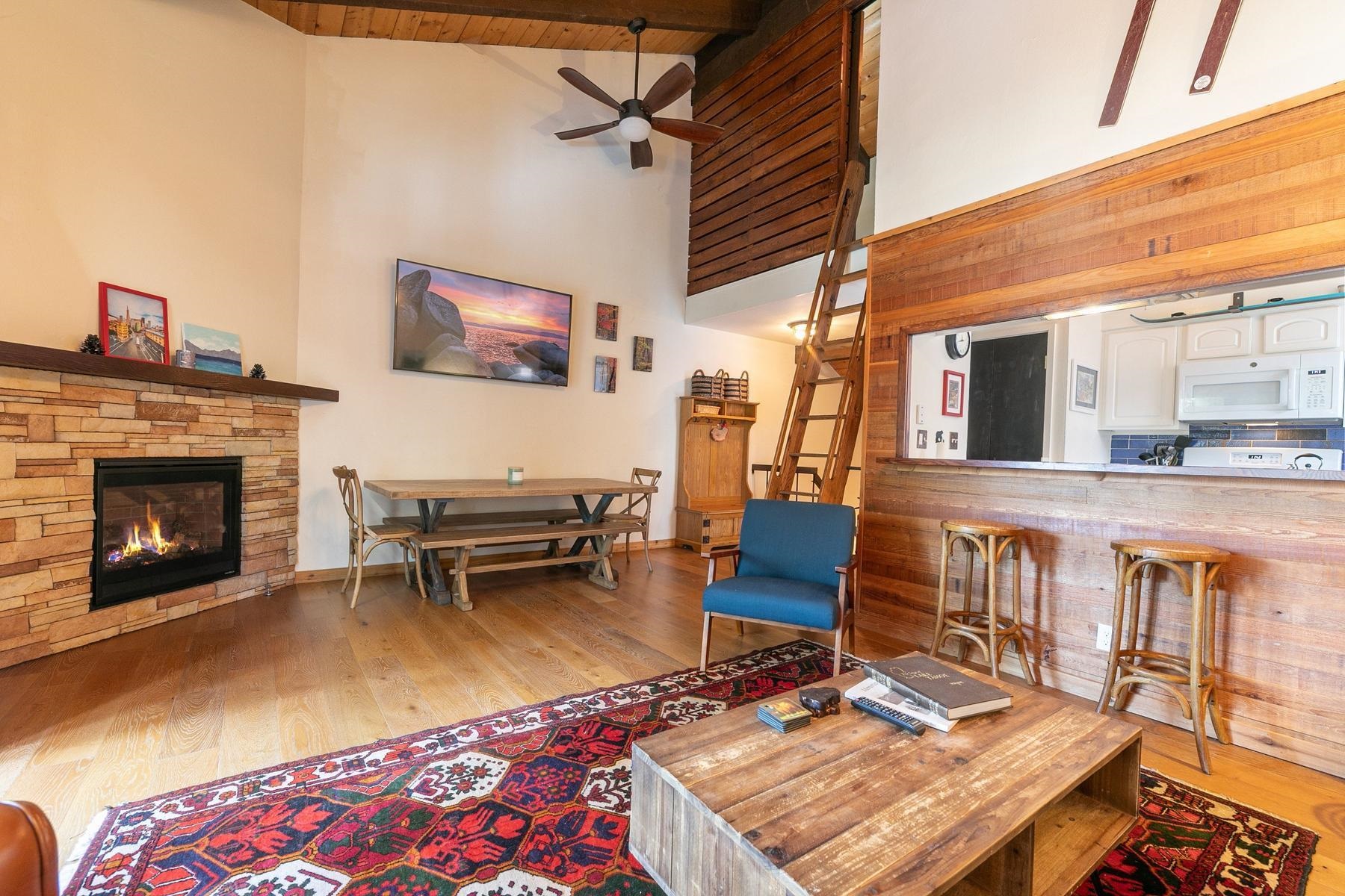 2755 North Lake Boulevard # 5 Unit: #5