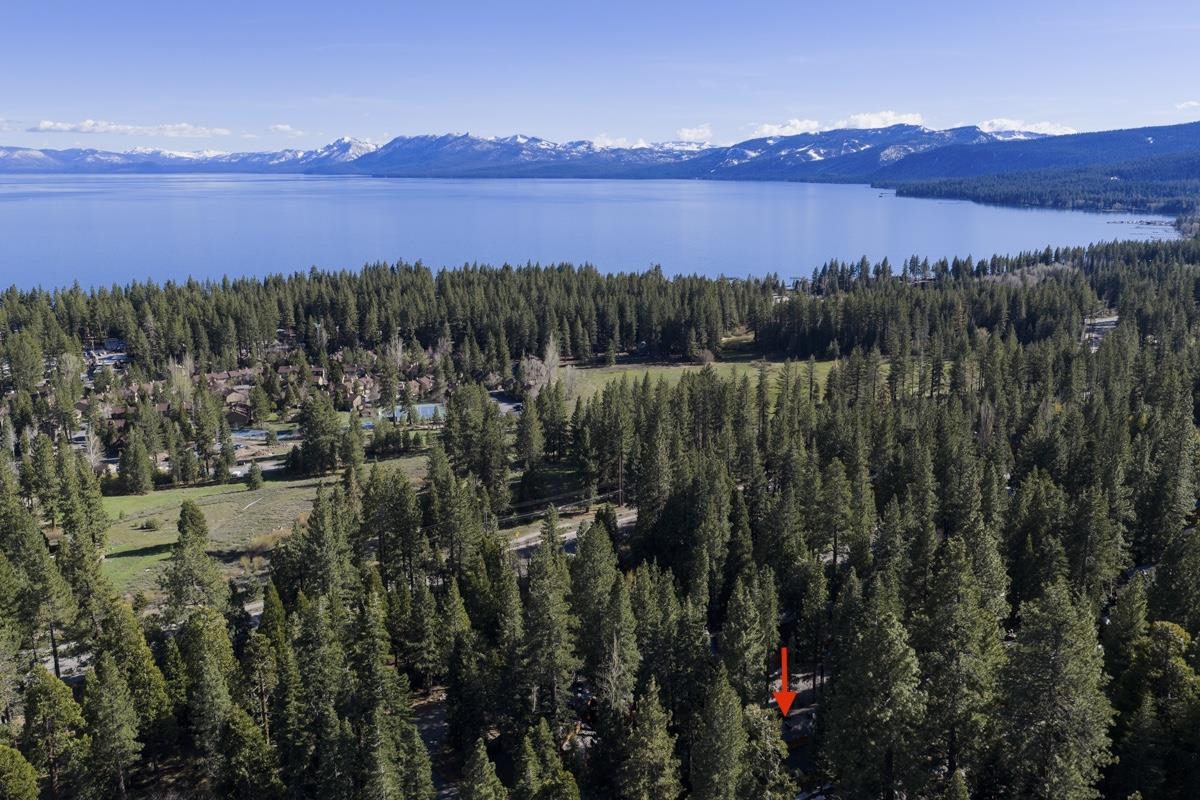 2755 North Lake Boulevard # 5 Unit: #5