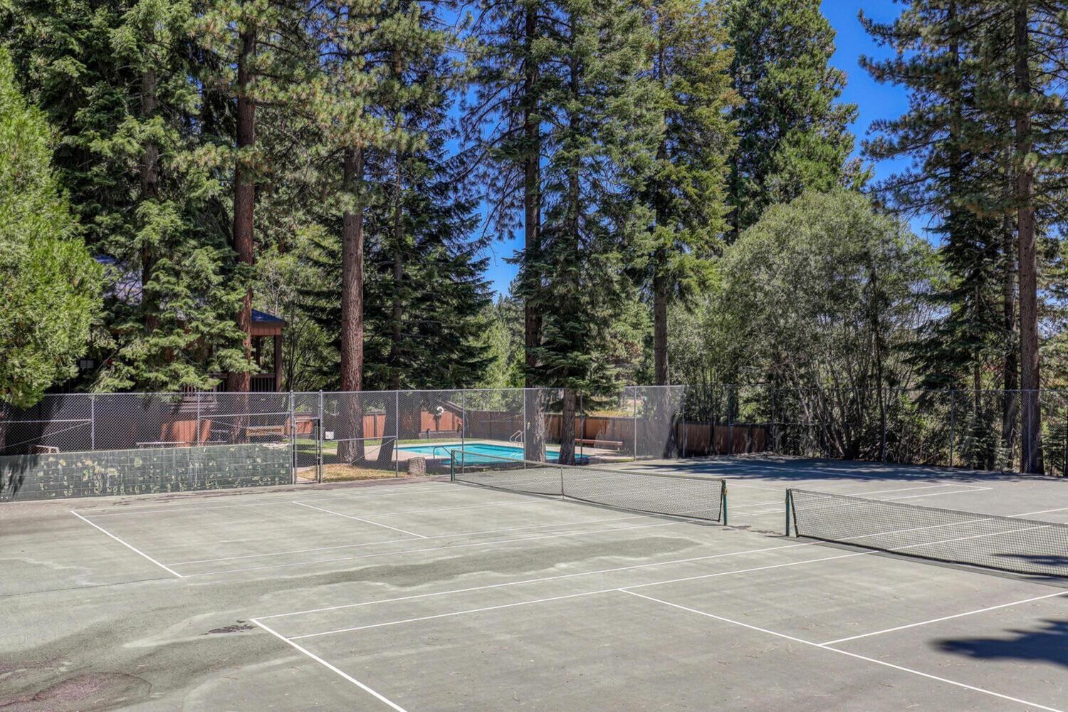 2755 North Lake Boulevard # 5 Unit: #5