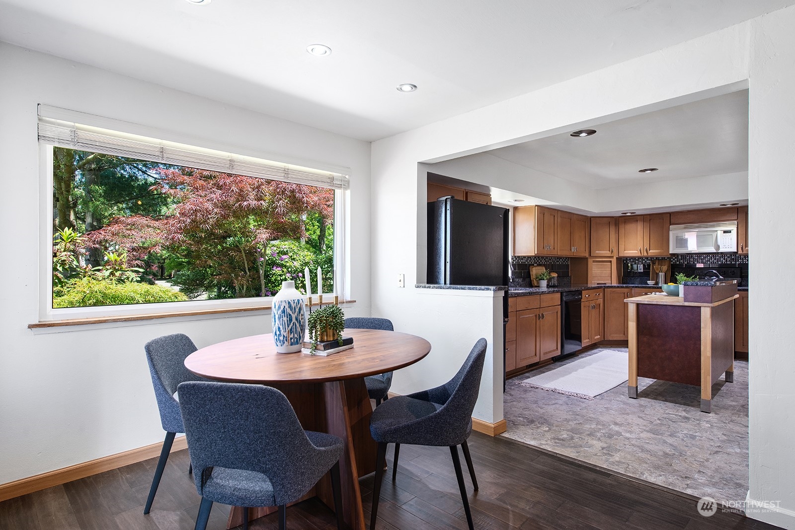 1217 SW Orchard Street