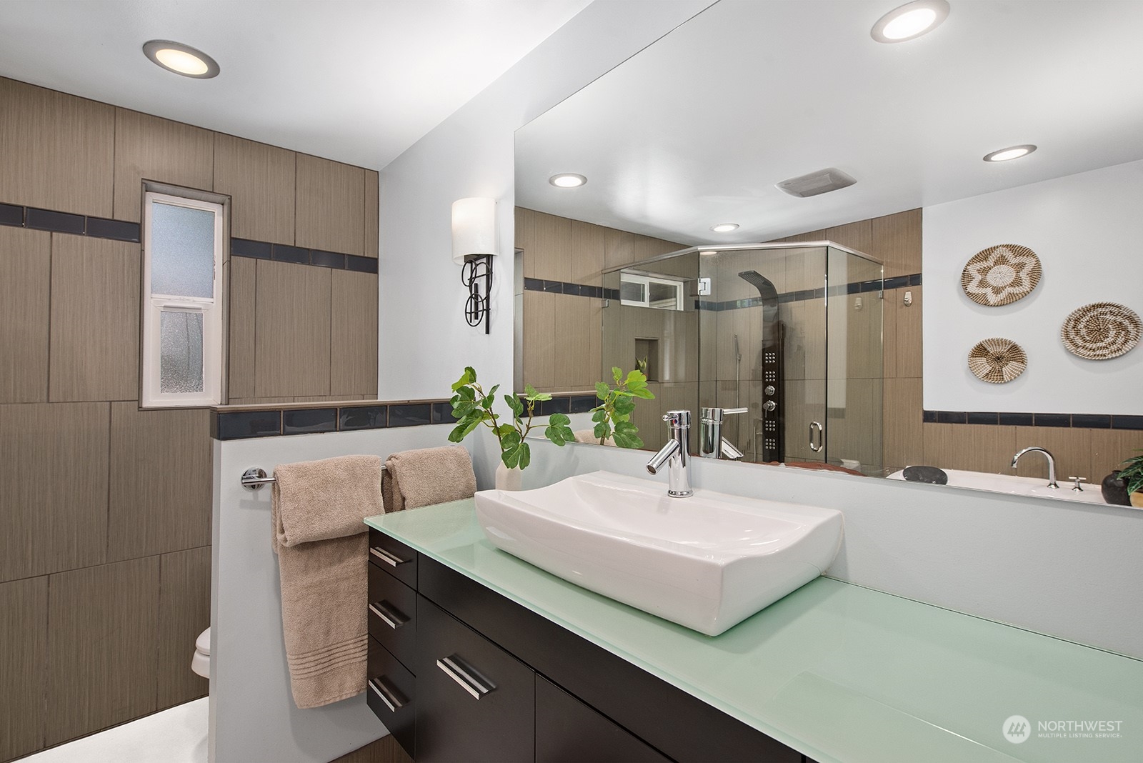 1217 SW Orchard Street