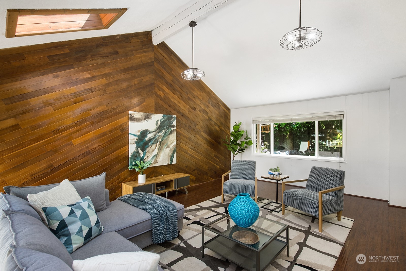 1217 SW Orchard Street