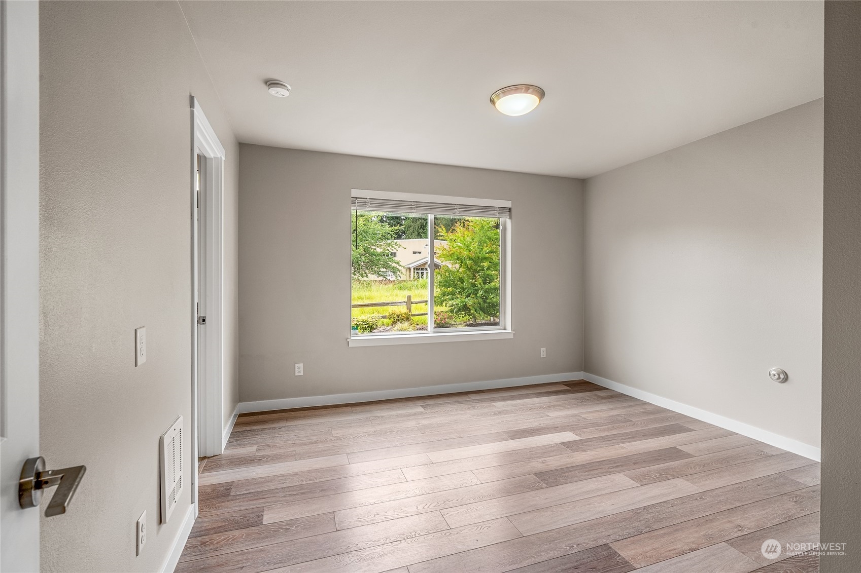 12718 35th Avenue SE Unit: J4