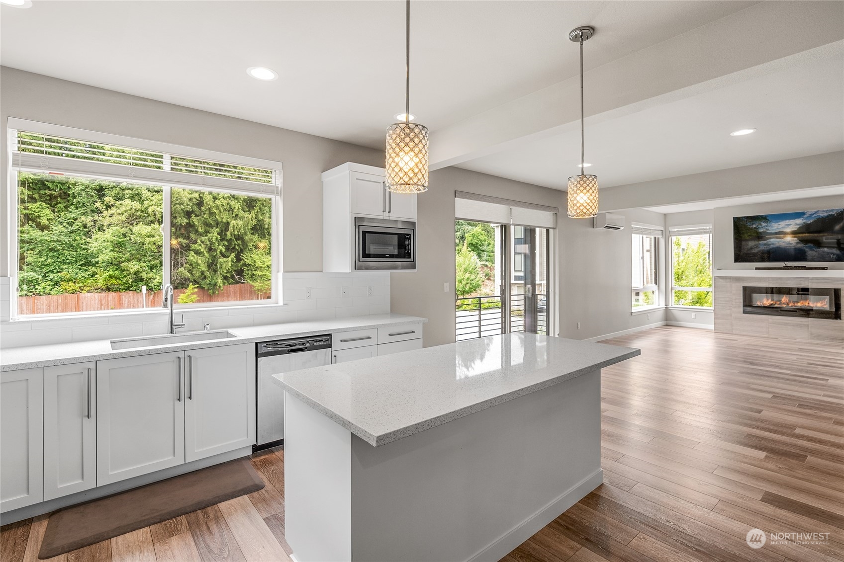 12718 35th Avenue SE Unit: J4