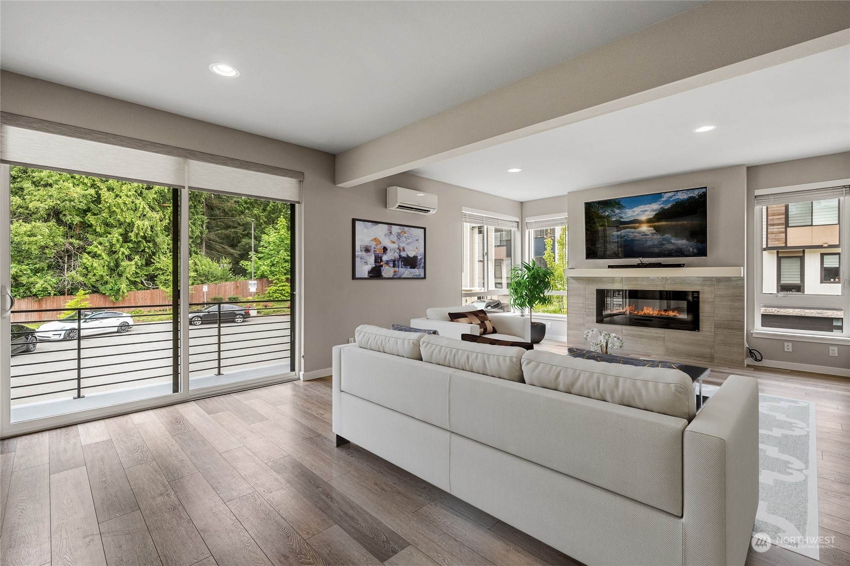 12718 35th Avenue SE Unit: J4