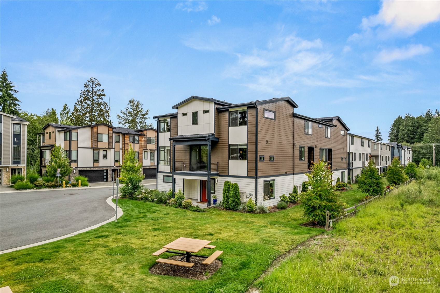 12718 35th Avenue SE Unit: J4