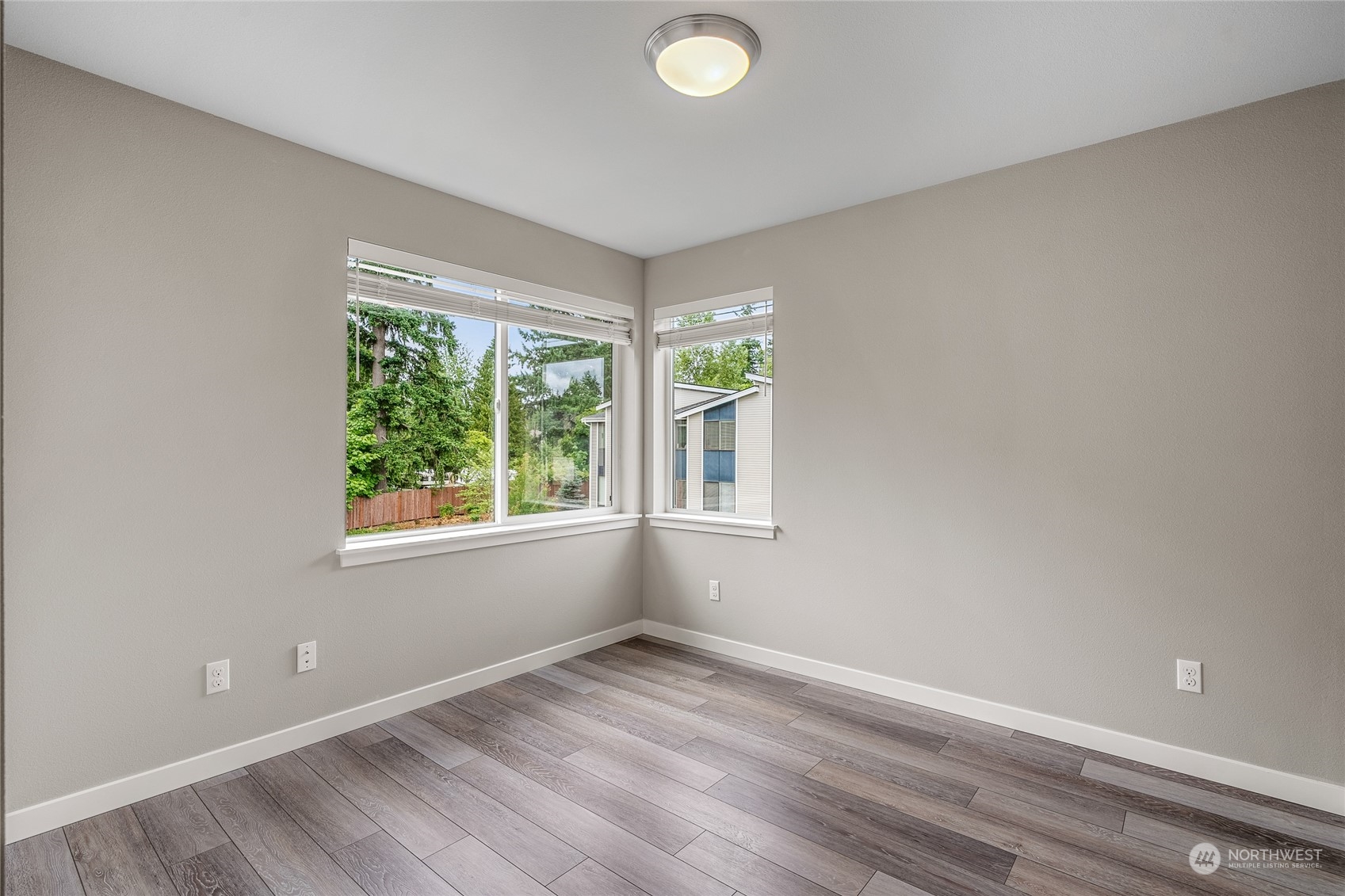12718 35th Avenue SE Unit: J4