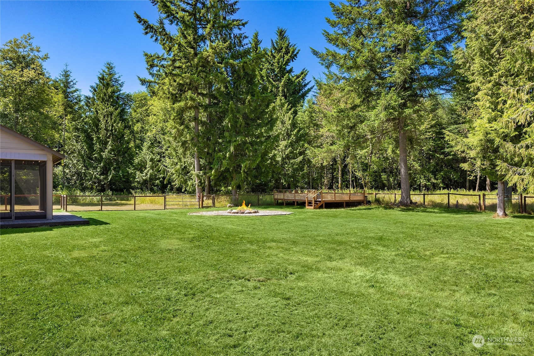 14809 Lindsay Loop SE