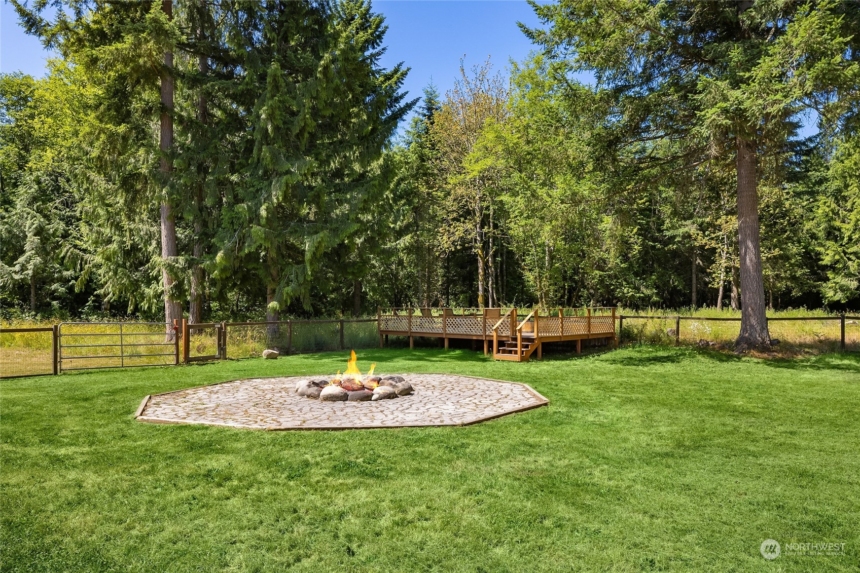 14809 Lindsay Loop SE
