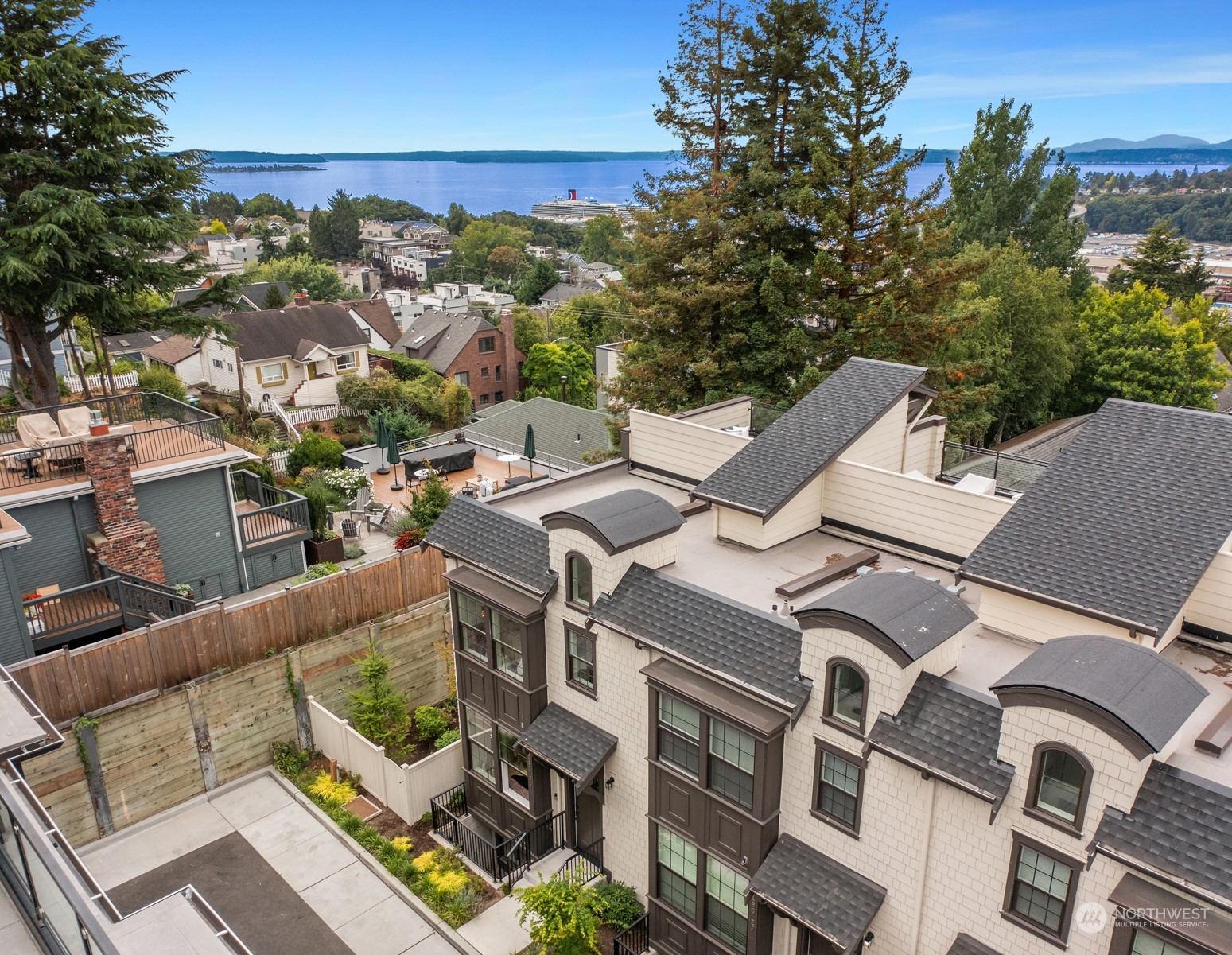 2130 10th Avenue W Unit: 30