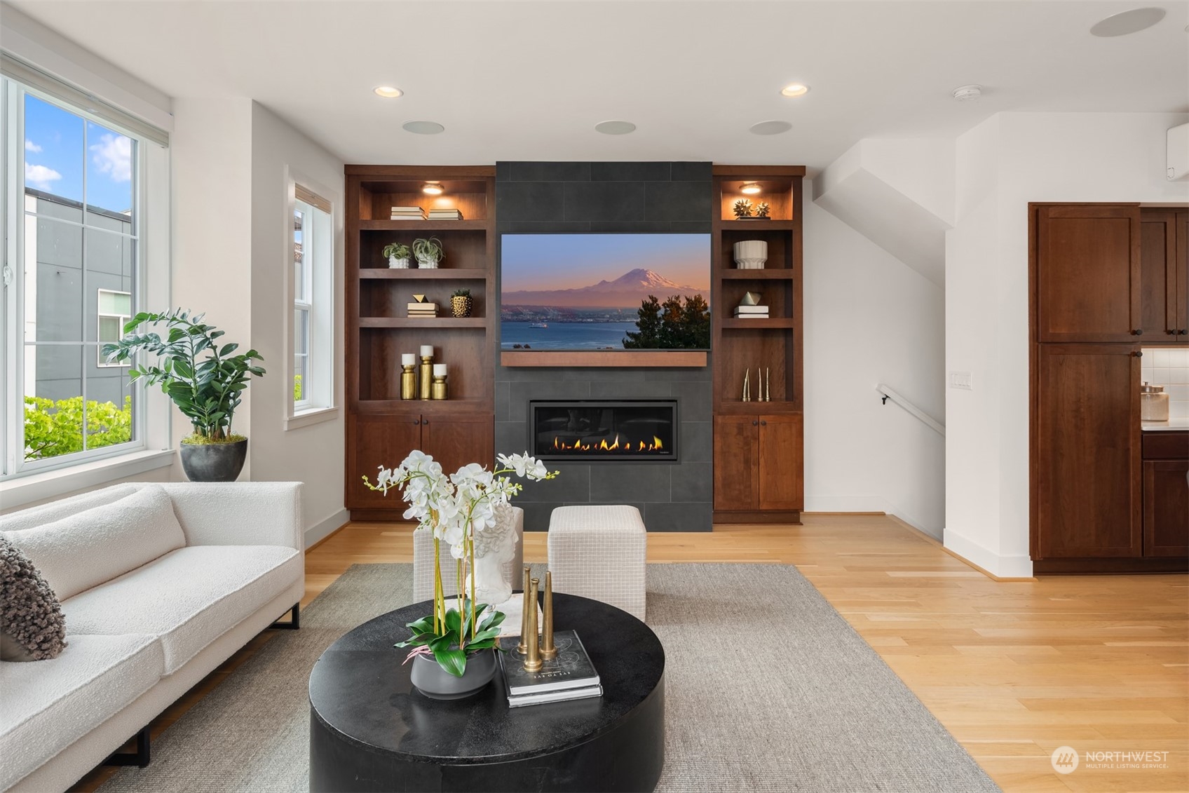 2130 10th Avenue W Unit: 30