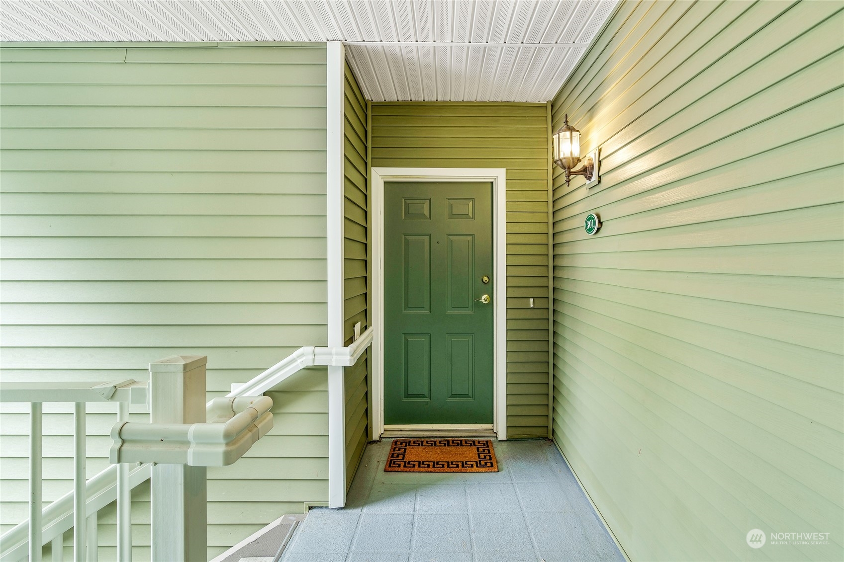 12712 Admiralty Way Unit: D301