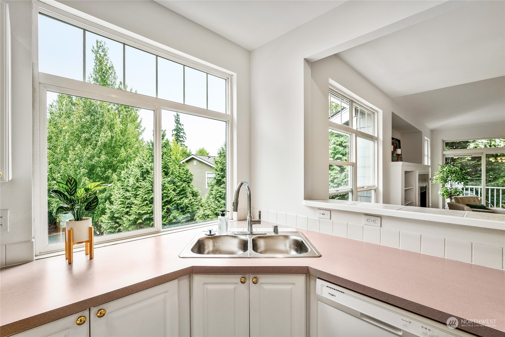 12712 Admiralty Way Unit: D301