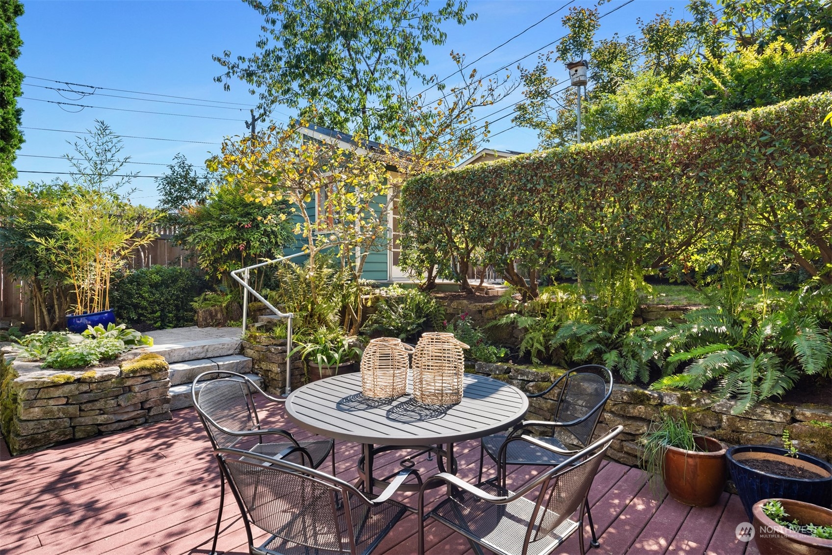 2643 E Aloha Street