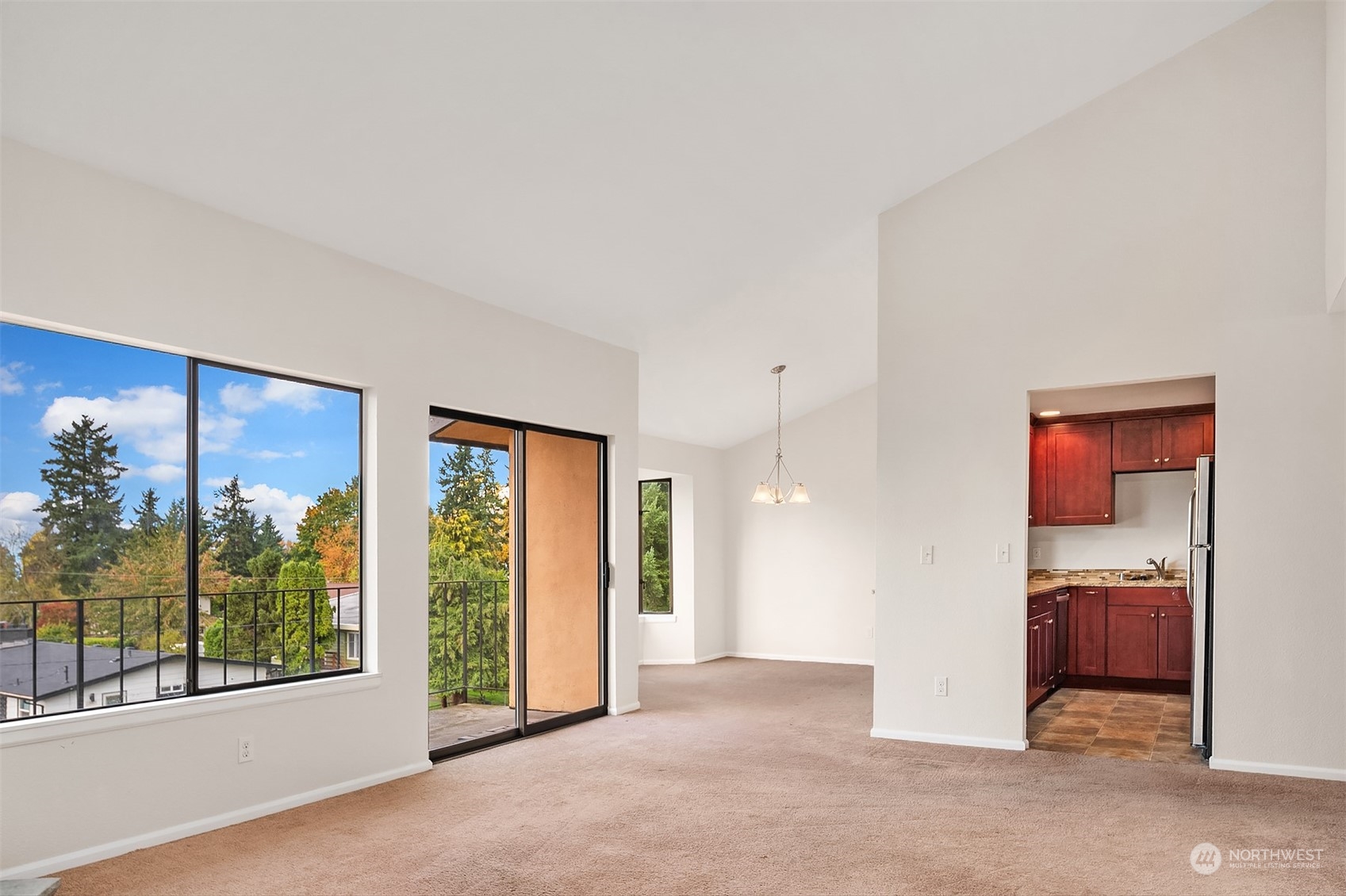 22700 28th Avenue S Unit: 306