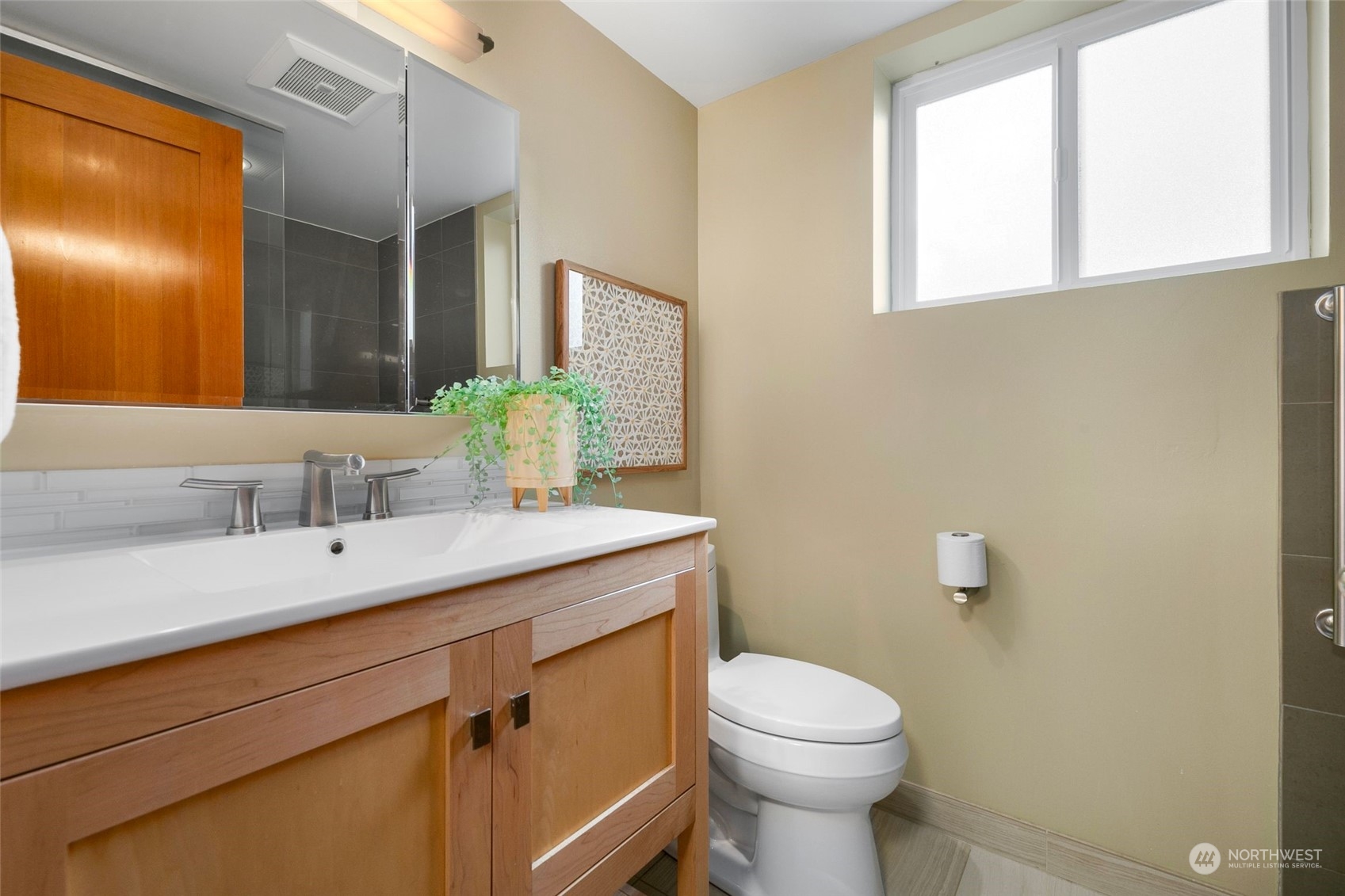 1548 NE 170th Street