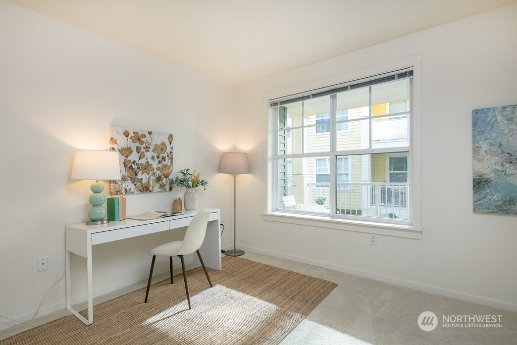 2901 NE Blakeley Street Unit: 320