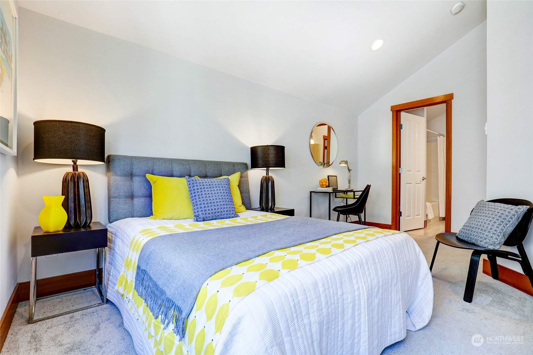 13724 Midvale Avenue N Unit: C