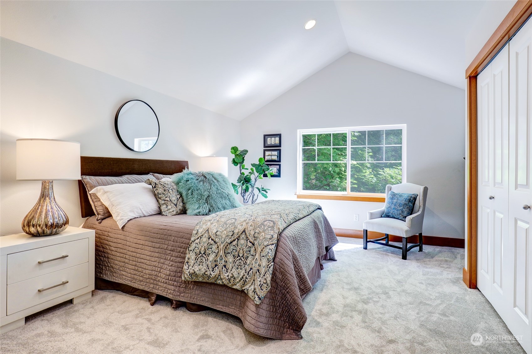 13724 Midvale Avenue N Unit: C