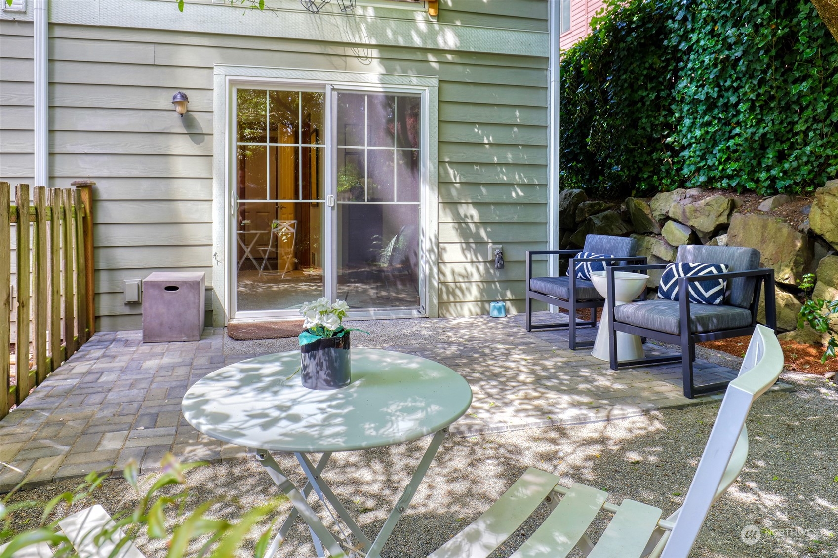 13724 Midvale Avenue N Unit: C