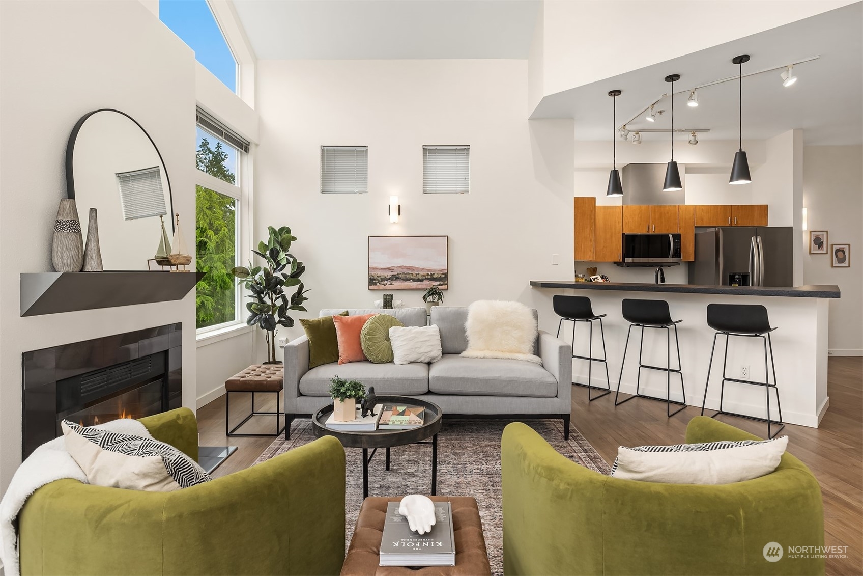 511 7th Avenue Unit: 405