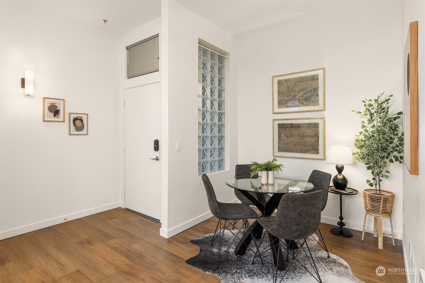 511 7th Avenue Unit: 405