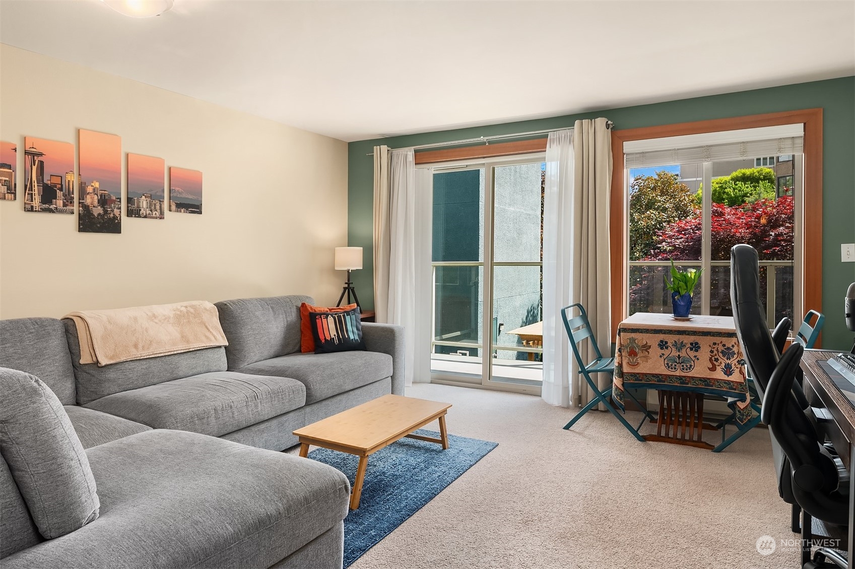 1730 Taylor Avenue N Unit: 305