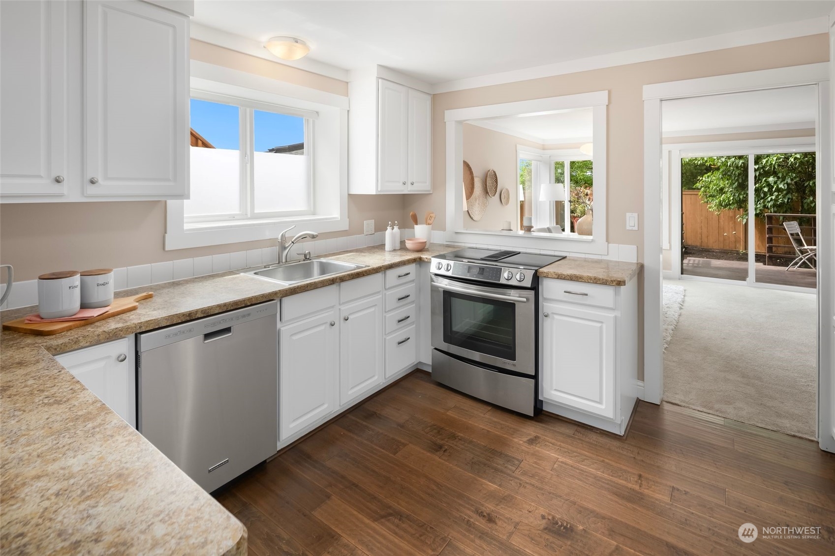 6217 3rd Avenue NW Unit: 6217