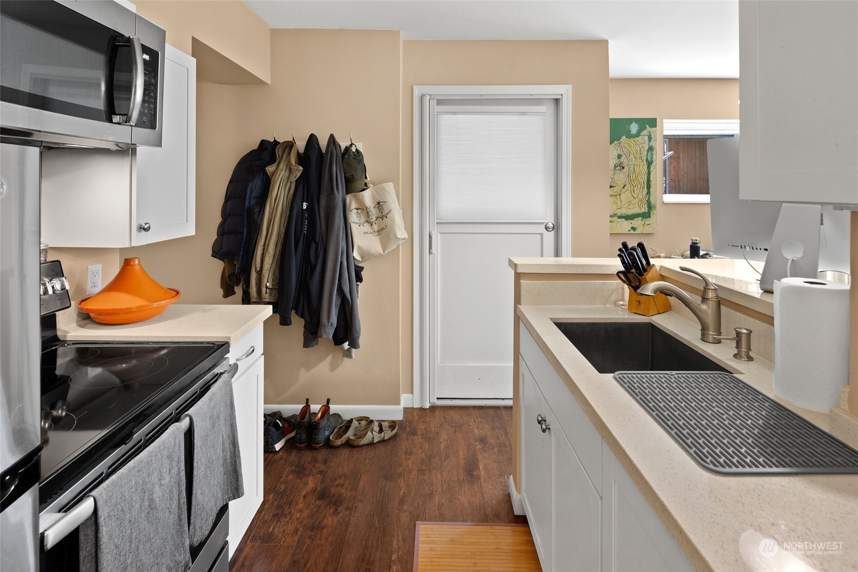 6221 3rd Avenue NW Unit: 1/2