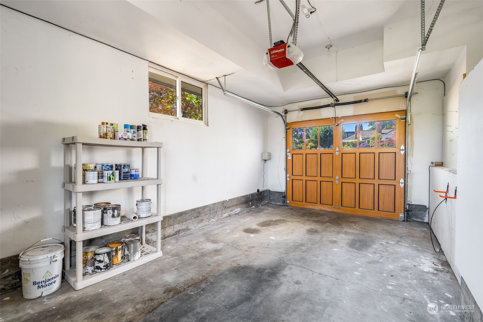 2902 W Thurman Street