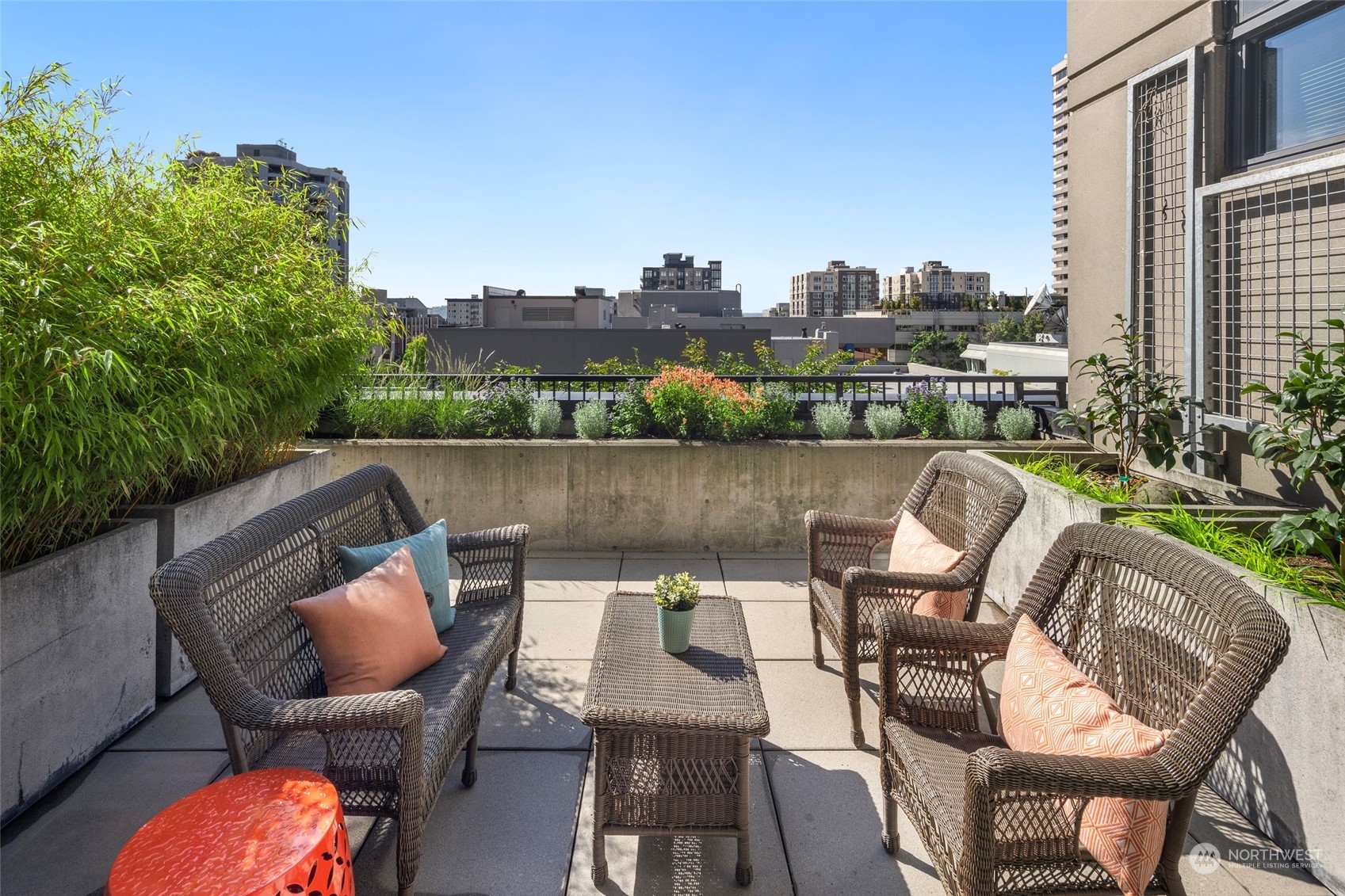 2720 3rd Avenue Unit: 515