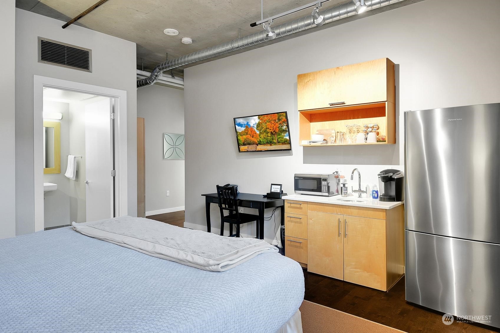 2720 3rd Avenue Unit: 515