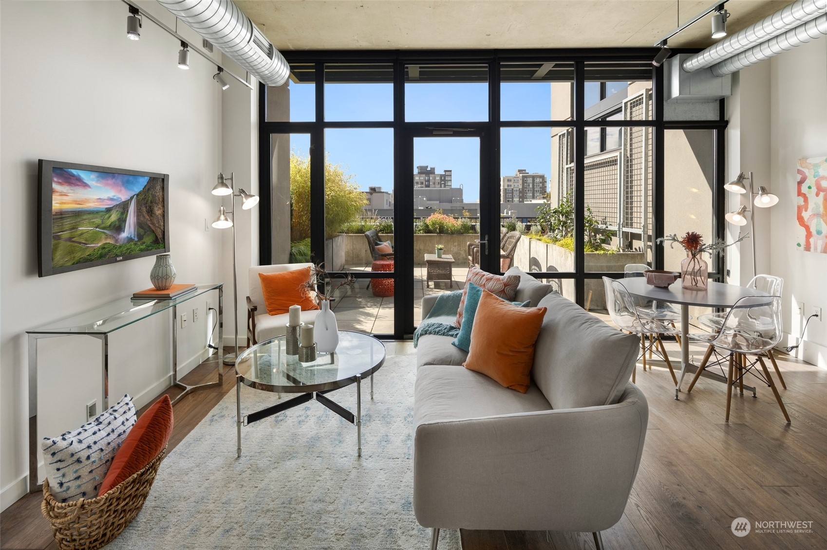 2720 3rd Avenue Unit: 515