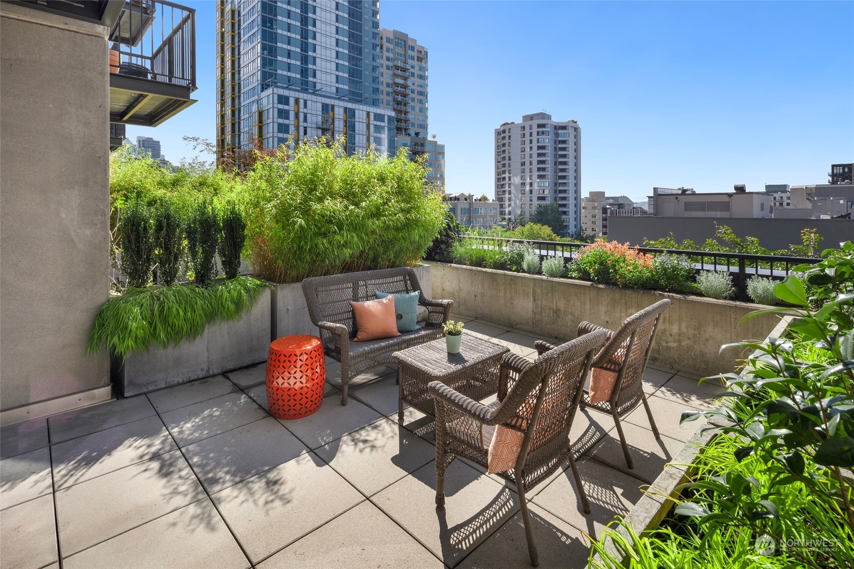 2720 3rd Avenue Unit: 515