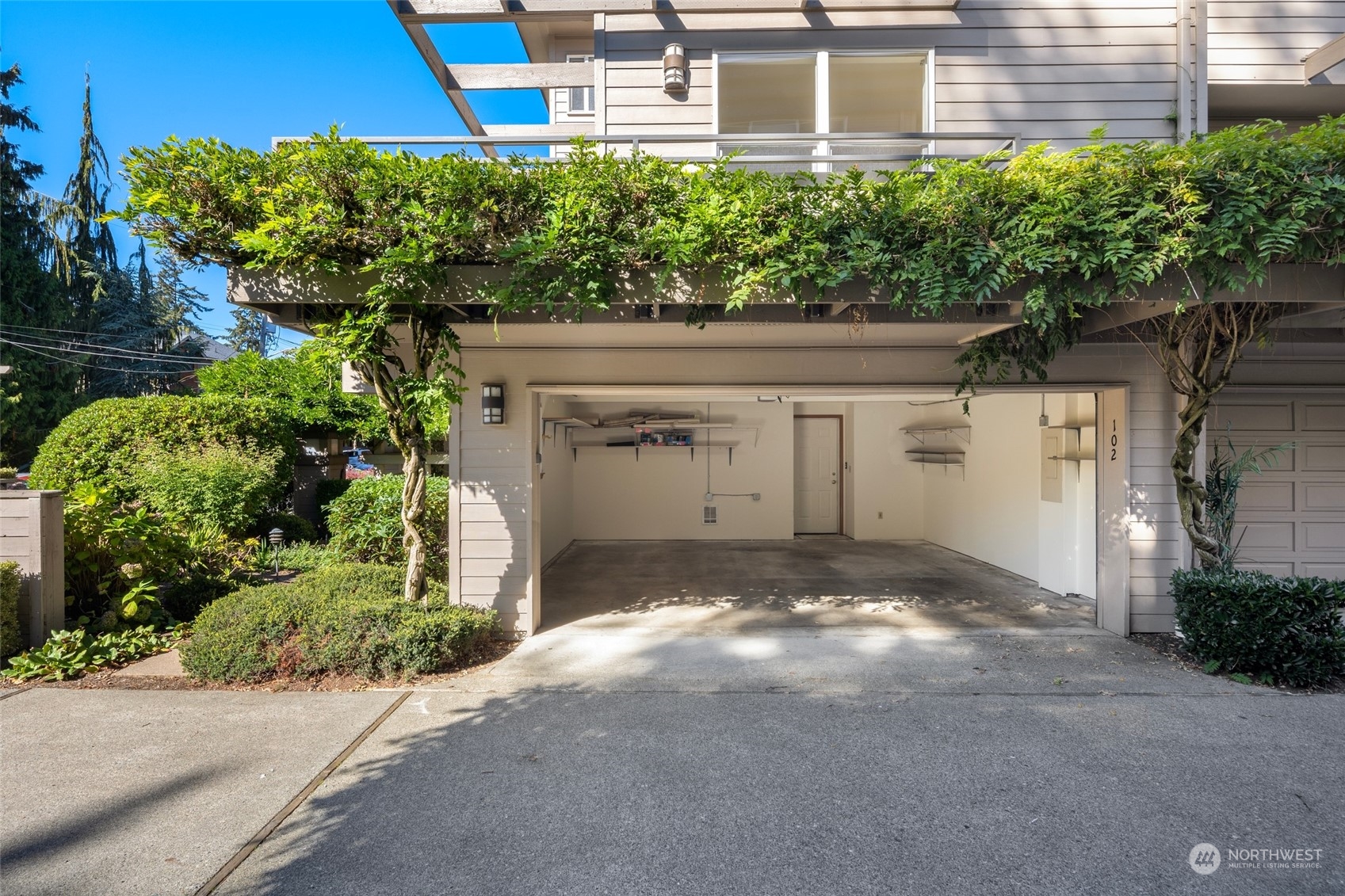 12506 26th Avenue NE Unit: 102