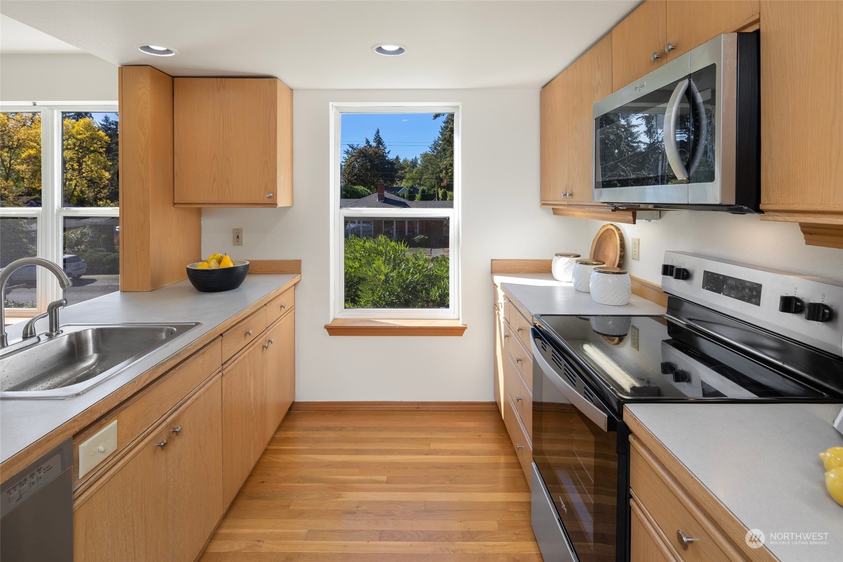 12506 26th Avenue NE Unit: 102