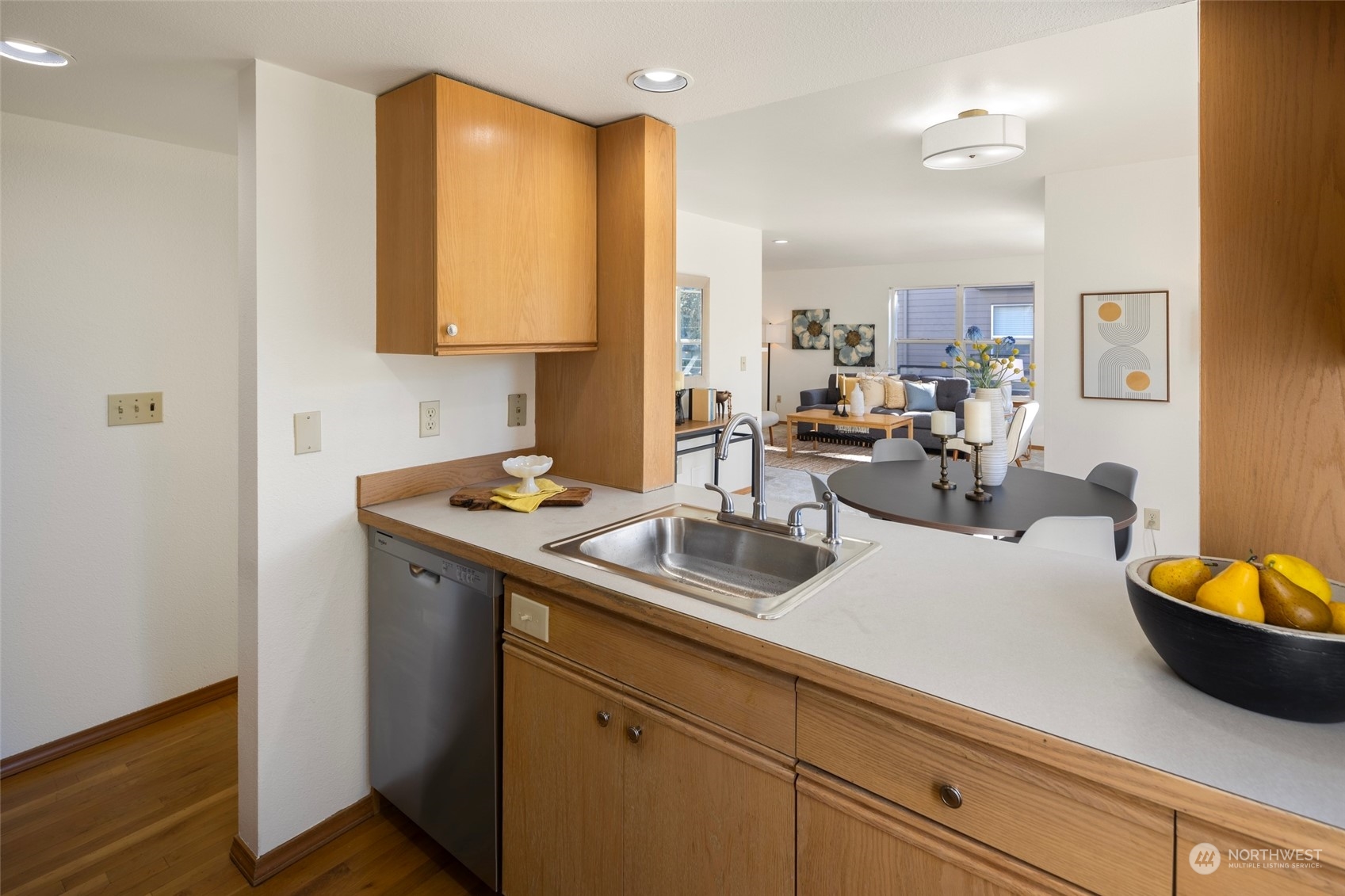 12506 26th Avenue NE Unit: 102