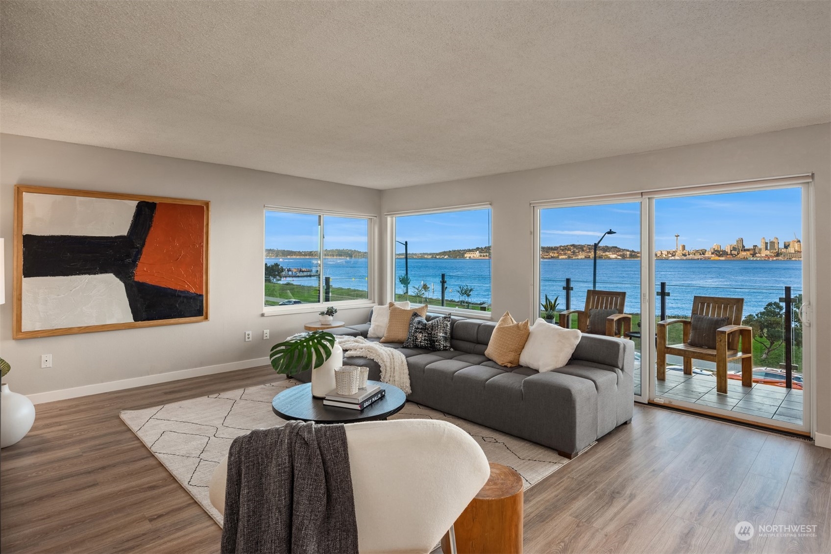 1737 Harbor Avenue SW Unit: S205