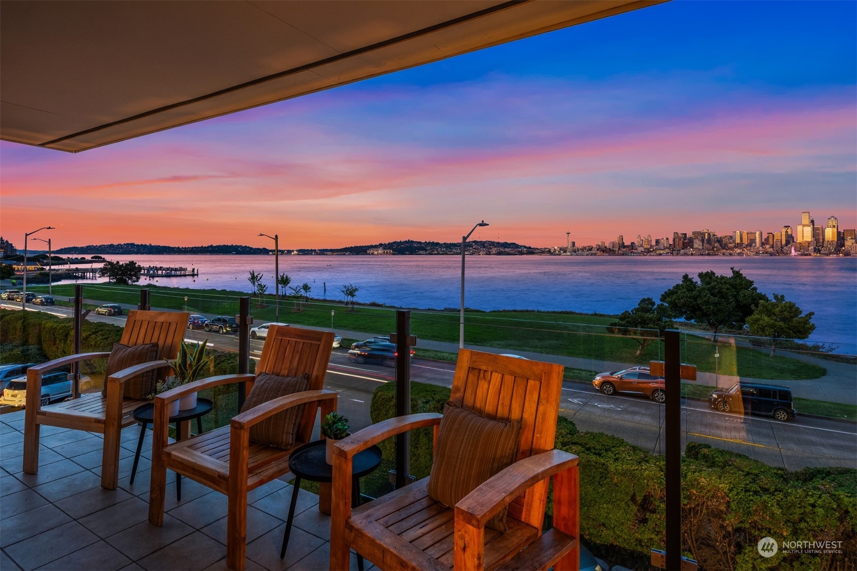 1737 Harbor Avenue SW Unit: S205
