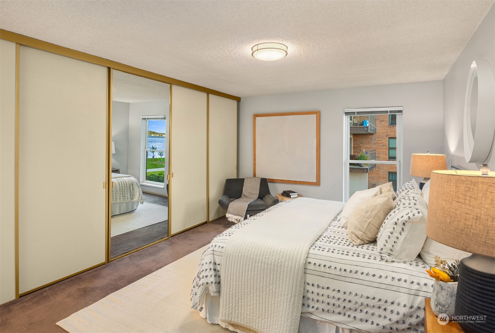 1737 Harbor Avenue SW Unit: S205